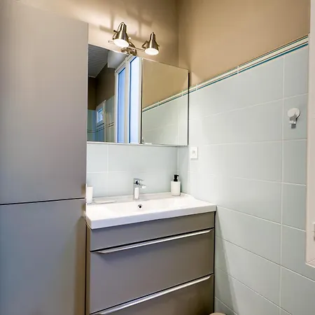 Maison Familiale A Chatelaillon-plage, 800m De La Plage, 3 Chambres, Jardin Cloture, Proche La Rochelle - Fr-1-258-221 * Châtelaillon-Plage